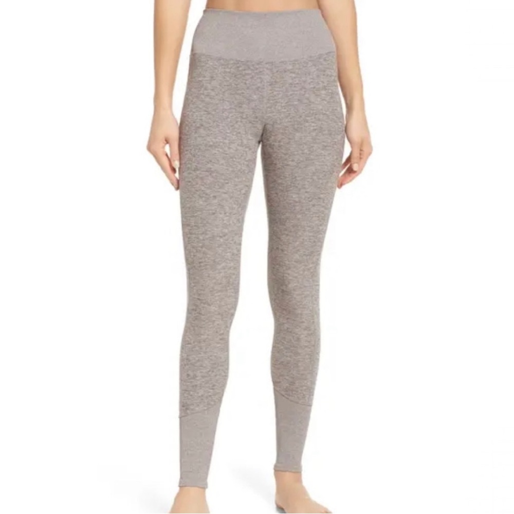 ALO HIGH-WAIST ALOSOFT LOUNGE LEGGING size M